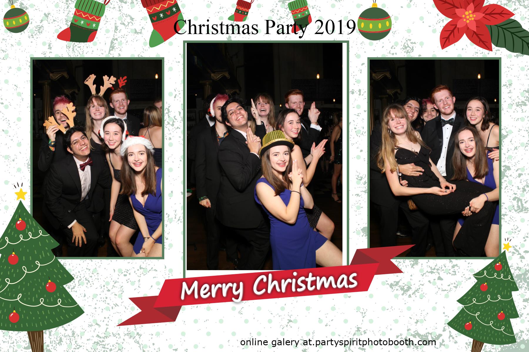 Christmas Party | View more photos from the event at gallery.partyspiritphotobooth.com/u/PartySpiritPhotoBooth/Christmas-Party-0